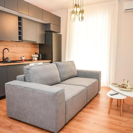 Bougainvilla Apartments Tiranë Eksteriør bilde