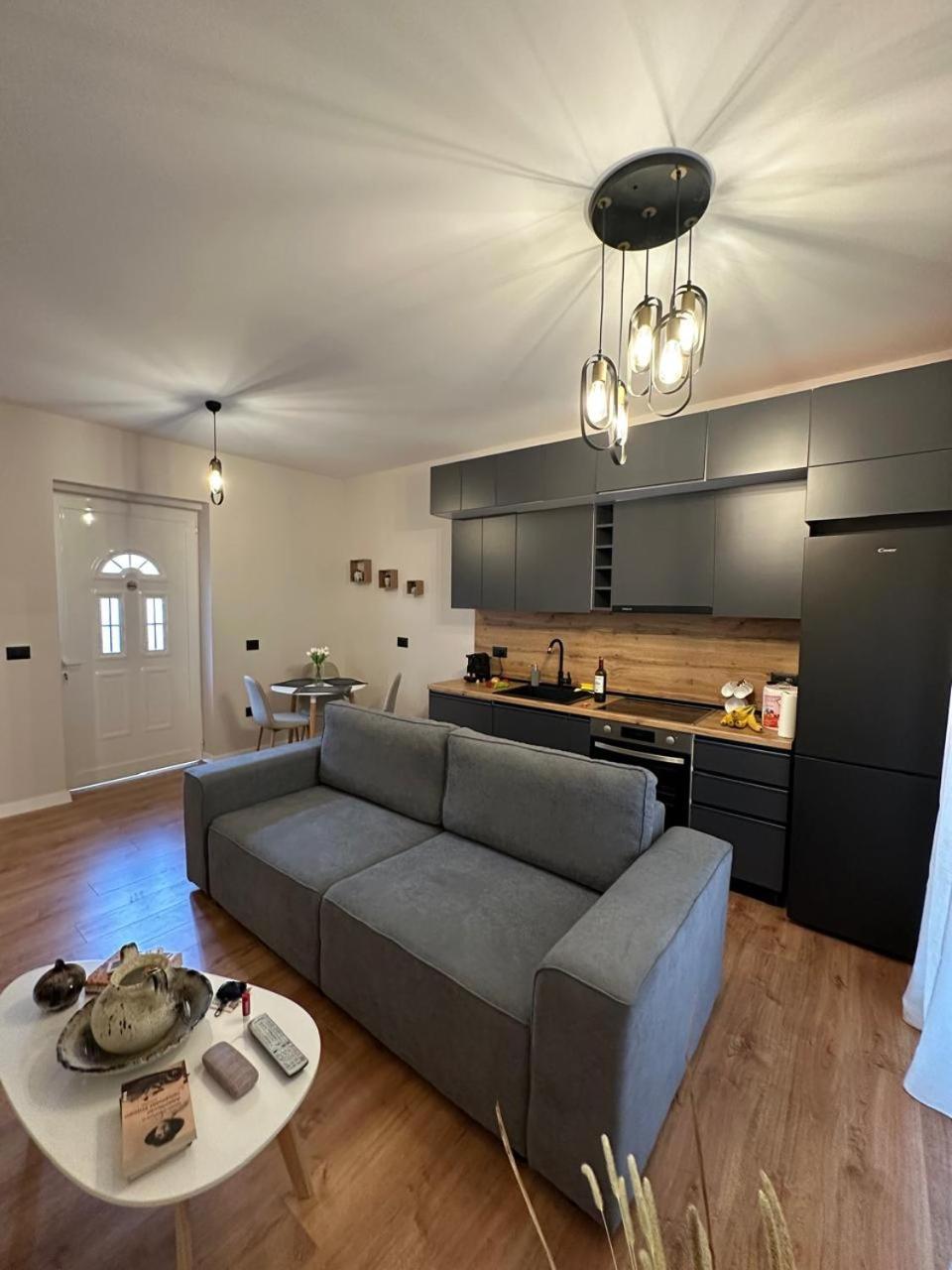 Bougainvilla Apartments Tiranë Eksteriør bilde